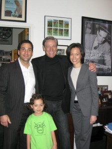 julian-with-his-parents-maury-povich
